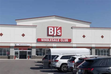 what are the hours of bj's wholesale club